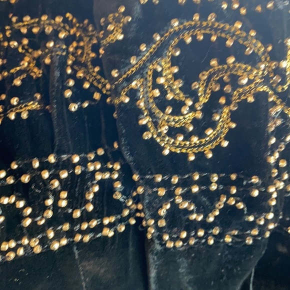 ♥️BRAND NEW WITH TAGS WDNY Size 4 Velvet Beaded Dress. PRISTINE😍 - Picture 8 of 8